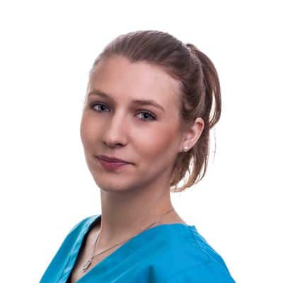 Gesundheits- und Krankenpflegerin Rebecca Zernicke